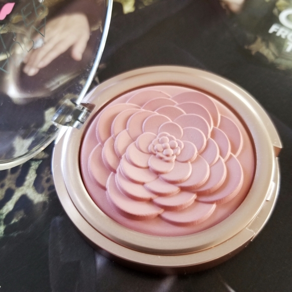 Laura Geller Other - 🌟HP🌟LAURA GELLER Baked Gelato Blushing Rose